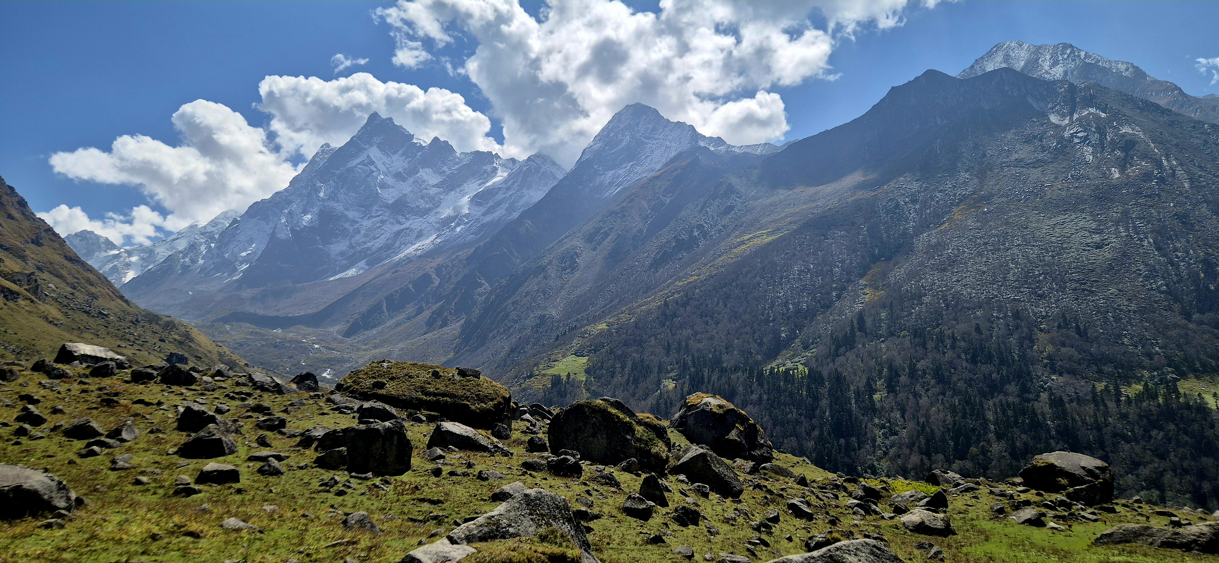 Har Ki Dun Trek